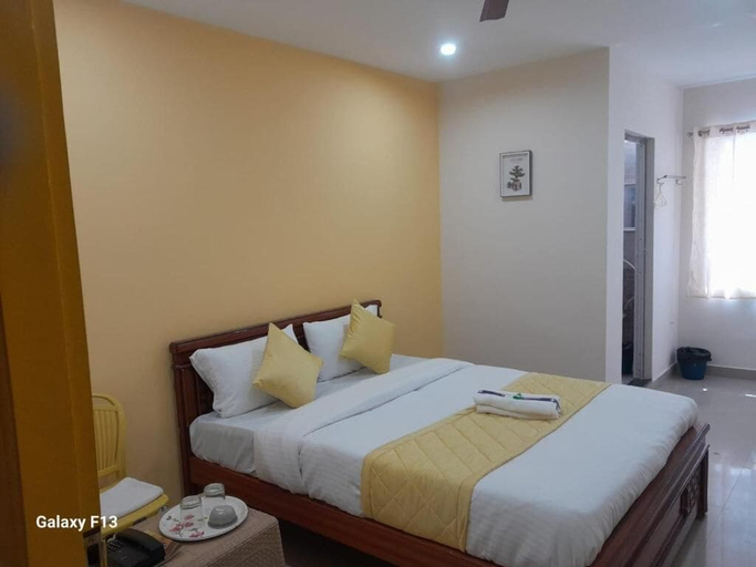 Room 2, Hotel Golden Stay, Bangalore