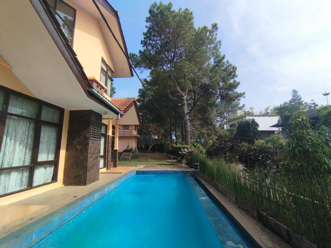 Sport & Beauty 2, Villa Lily Trinity (permanently closed), Bandung