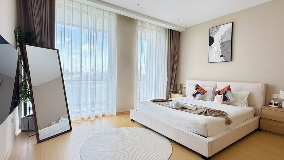 Room 3, The White Heaven, Pattaya