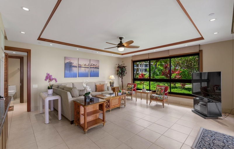Living area 2, Kaanapali Alii-2 Bedroom Ocean Front Views, Maui