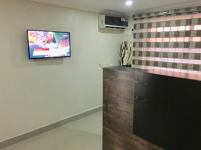 Others 5, Choice Suites II, Kosofe