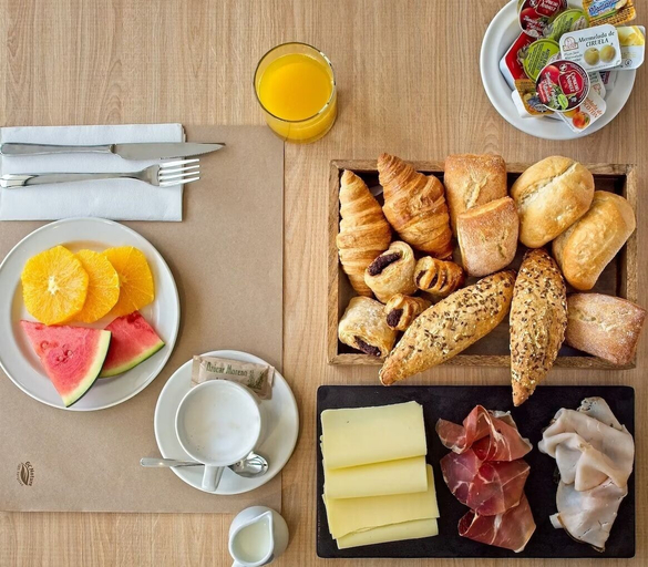 Breakfast meal, DWO San Sebastián, Guipúzcoa
