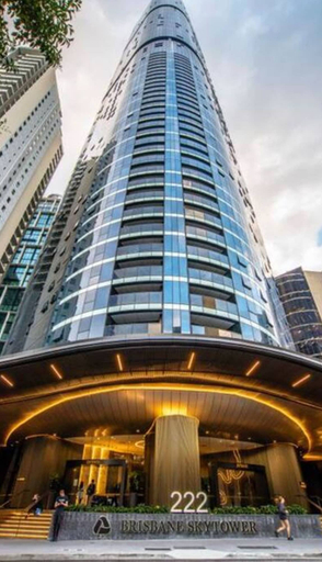 Others 4, 2BR Luxury Skytower CBD Pool Gym Netflix, Brisbane