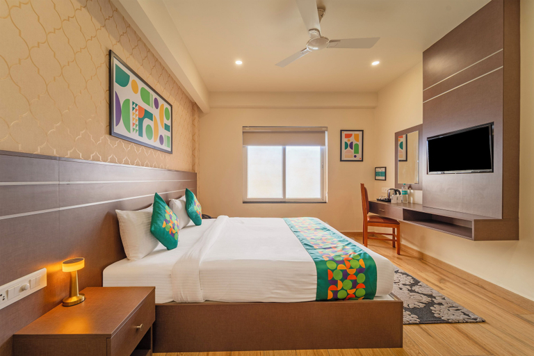 Room 5, Treebo Premium Lavender Kochi Infopark, Ernakulam