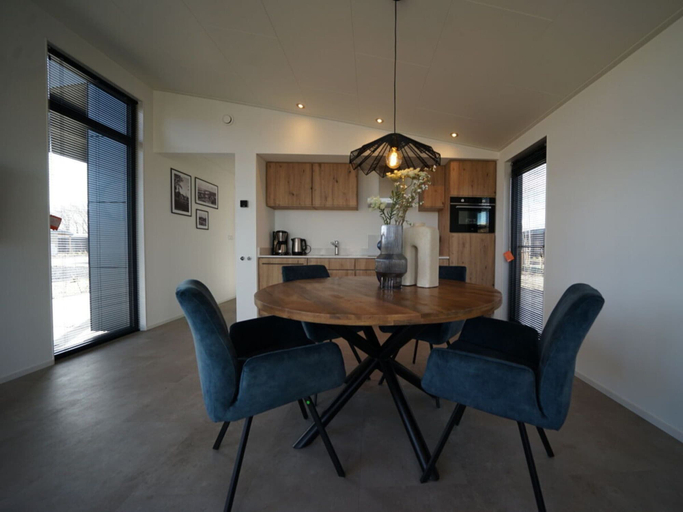 Dining, Holiday Home in Enkhuizen With Terrace, Enkhuizen