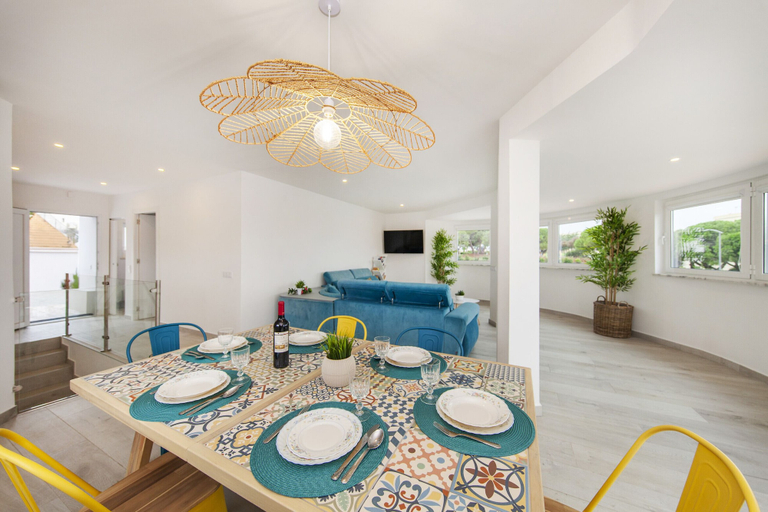 In-room dining 2, Villa Bloom, Lagoa