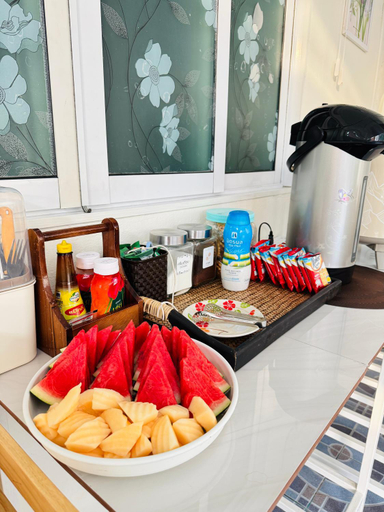 Food & Drinks 5, The Best House&Hostel, Don Muang