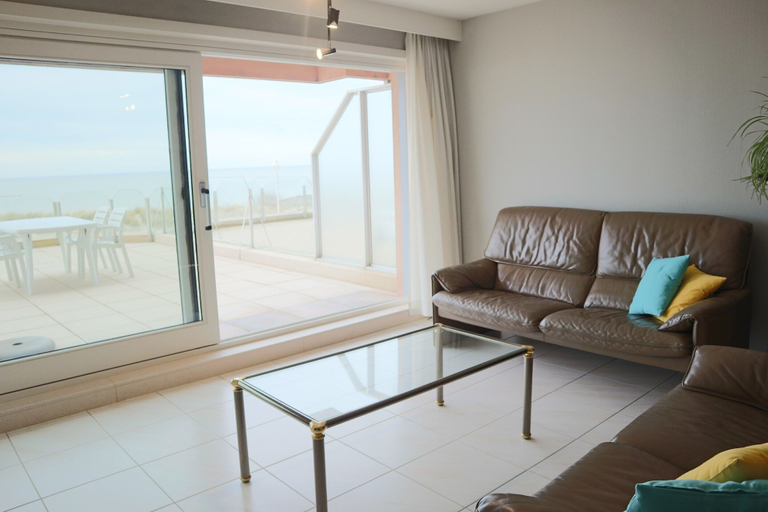 Living room 2, Seafront Apartment in Nieuwpoort Bad, West-Vlaanderen