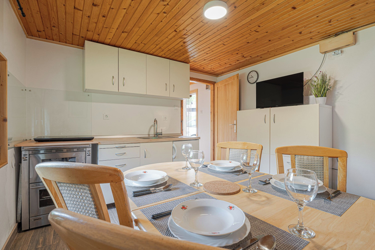 Dining, Lodge Trtinka /w Terrace & BBQ in Nature - Happy Rentals, Žalec
