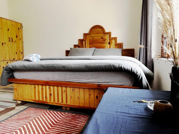 Bedroom 2, Jojo's Nest, Kullu