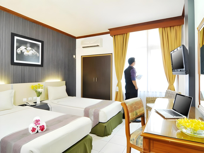 Bedroom, Cirebon Plaza Hotel, Cirebon