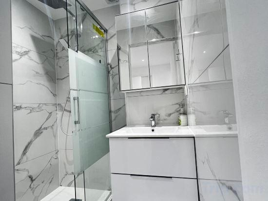 4, Bedroom - Serene with Chinese-Parisian Warmth, Seine-Saint-Denis