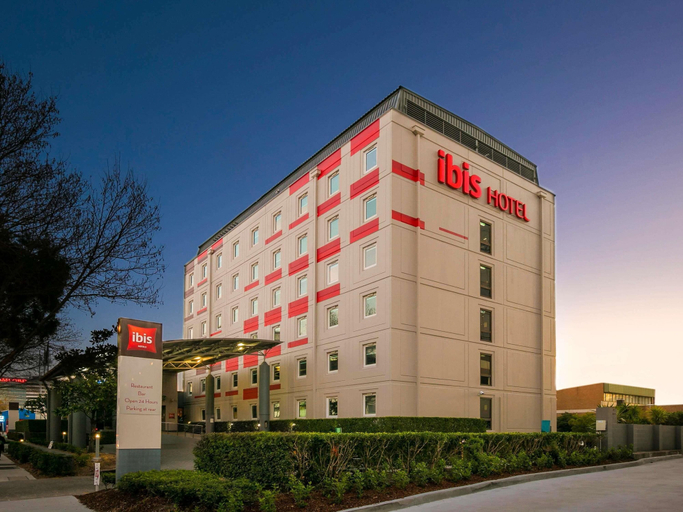 Exterior & Views 2, ibis Sydney Airport, Sydney