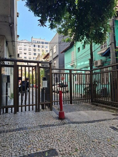 Others 4, Fullano B&B, Rio de Janeiro