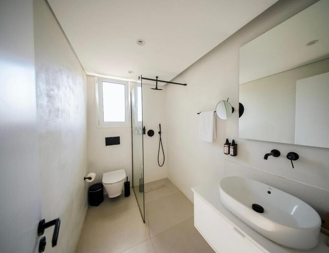 Bathroom 5, WellClub Resort - Suites & Wellness