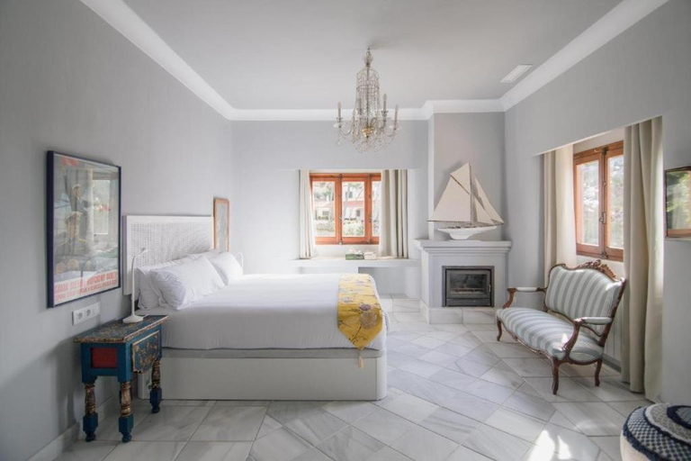 Others 4, Villa Dora (Only adults), Alicante