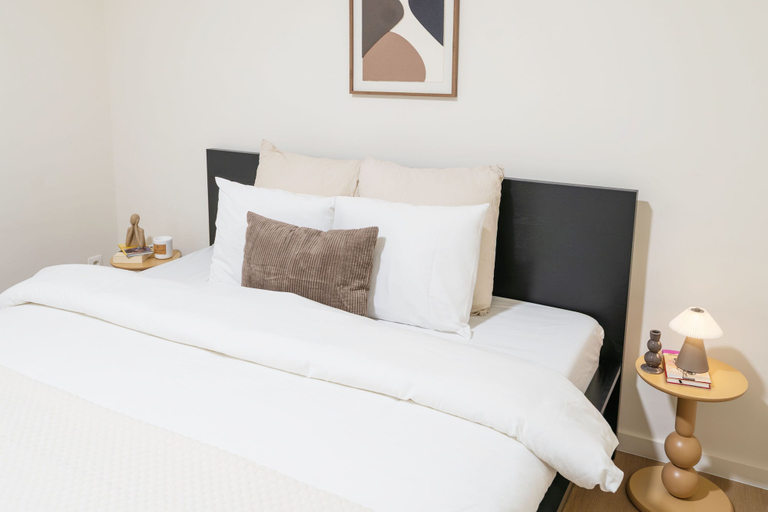 Room 5, Relaxing 5BR Apartment Close to Downtown, Oost-Vlaanderen