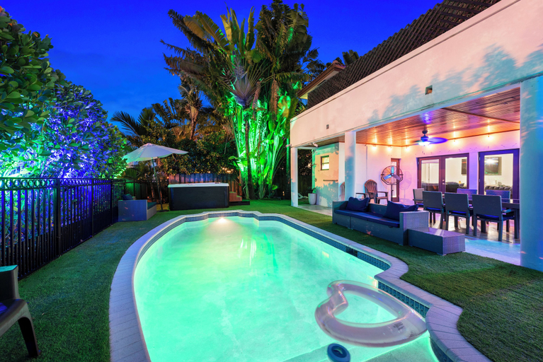 Exterior 2, Perla, Miami-Dade