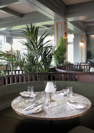 Food & Drinks 5, Butler Arms Hotel