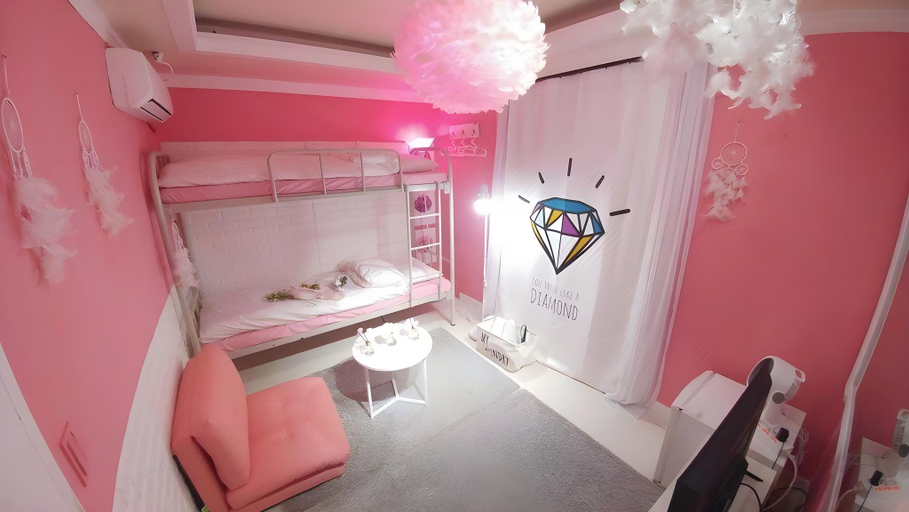 Bedroom 4, Spring Light, Yongsan