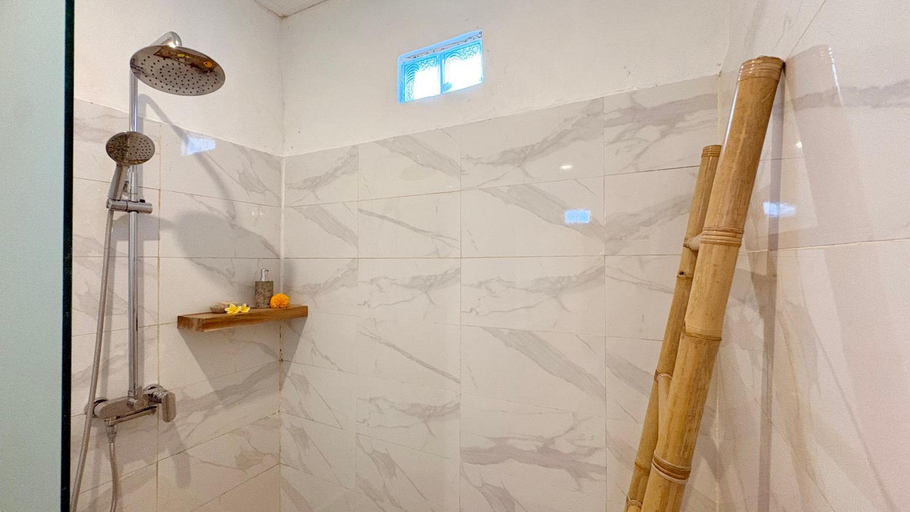 Bathroom 3, Santana Villas Bingin, Badung