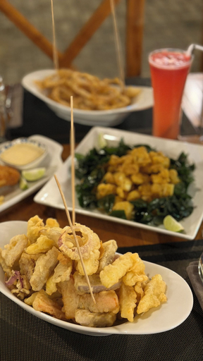 Food & Drinks 5, Neem Tree House, Trincomalee Town and Gravets