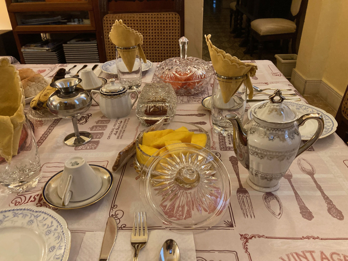 Breakfast meal 2, Hostal Colonial Casa de Luca, Plaza de la Revolución