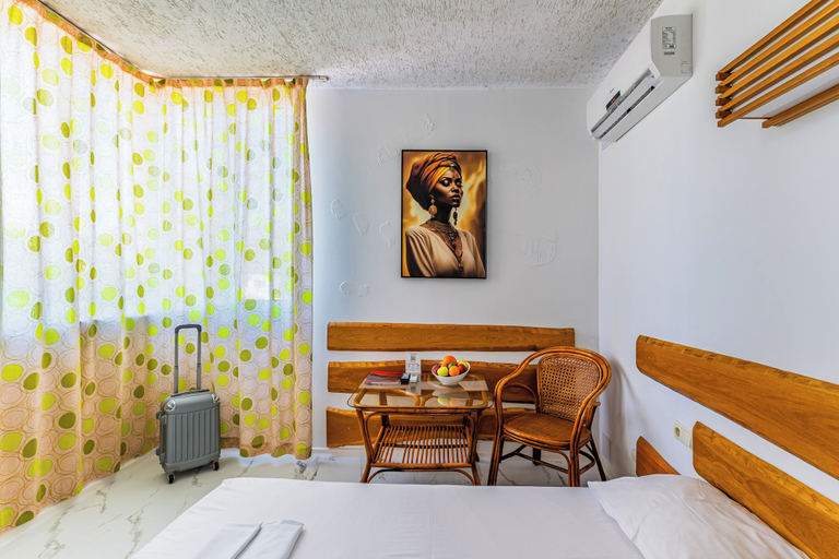 Bedroom 3, Art Hotel Simona, Stolichna
