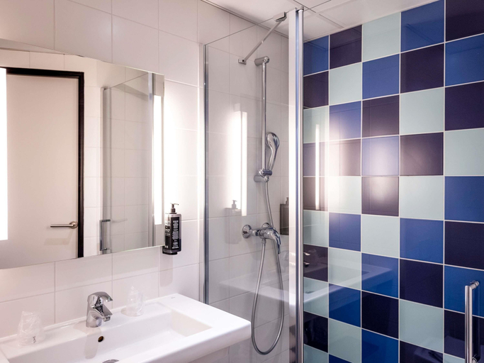 Bathroom 5, ibis Styles Albi Centre Le Theatro, Tarn