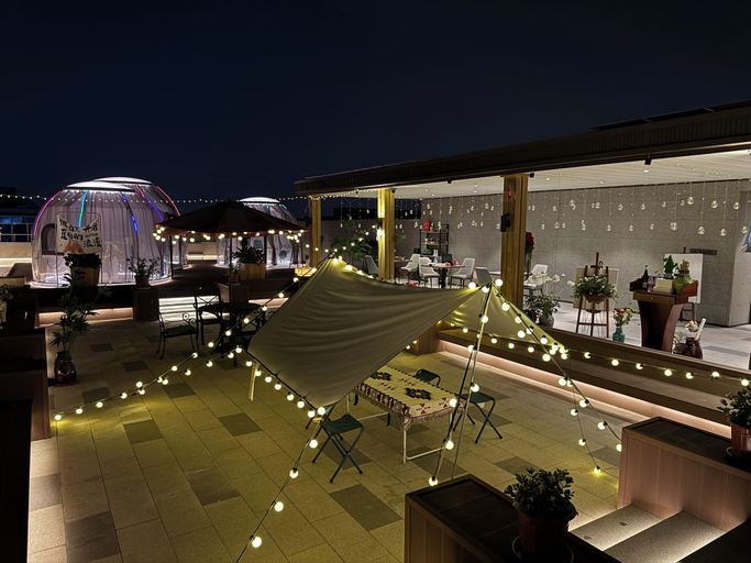 Outdoor dining 5, Shanghai Kacunm Hotels, Shanghai