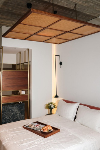 Bedroom 3, The Nines