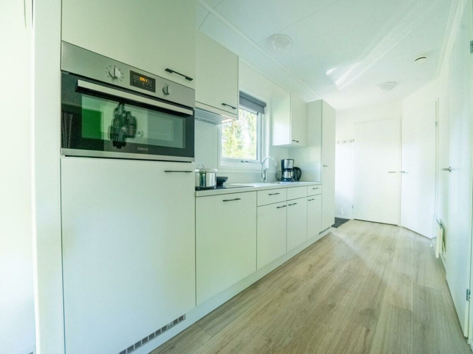 Private kitchen 2, Holiday Home in Maarn With Terrace, Maarn