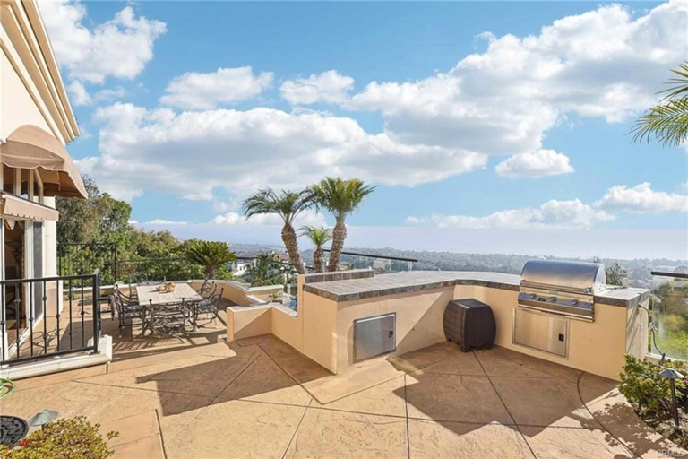 Interior 5, @marbella Lane - Prestige 3BR w/ Pool & Ocean View, Orange