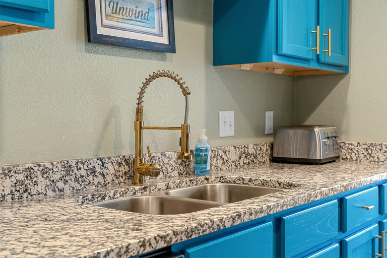 Private kitchen 3, The Vista Condo Great Views, Taney