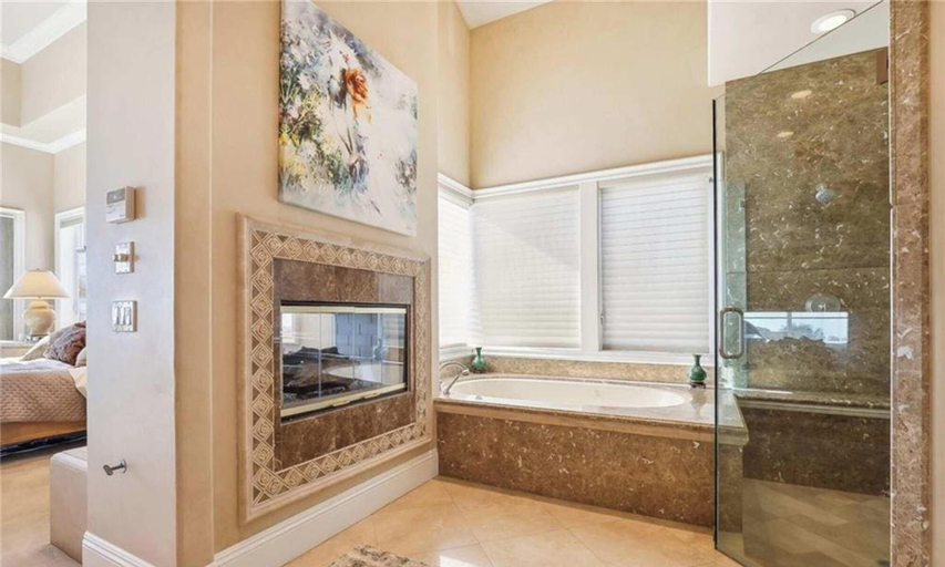 Interior 3, @marbella Lane - Prestige 3BR w/ Pool & Ocean View, Orange