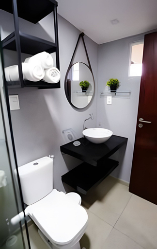 Bathroom 3, Tuba flats, Fernando de Noronha