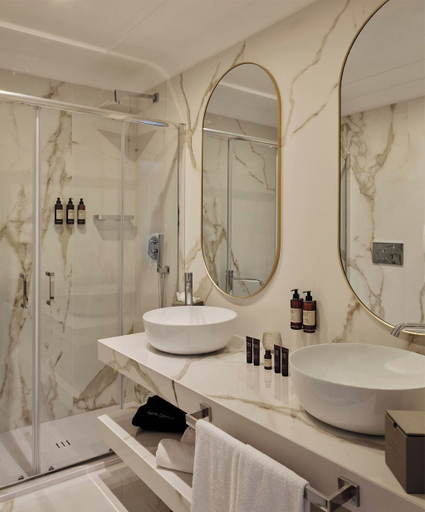 Bathroom 5, Atlantis Bay - The Leading Hotel of the World, Messina