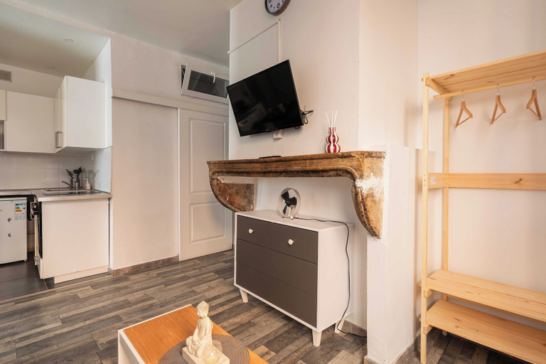 Private kitchen 5, Cozy Appartement 1br/2p - Vieux Lyon, Rhône