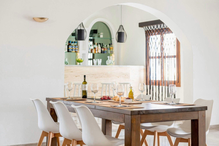 Food & Drinks 5, Aegeeis, South Aegean