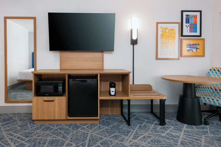 Others 5, Hampton Inn South Plainfield-Piscataway, Middlesex