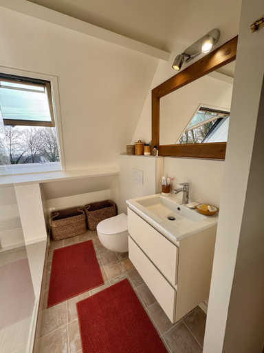 Bathroom 2, Chambre Les Oliviers, Finistère