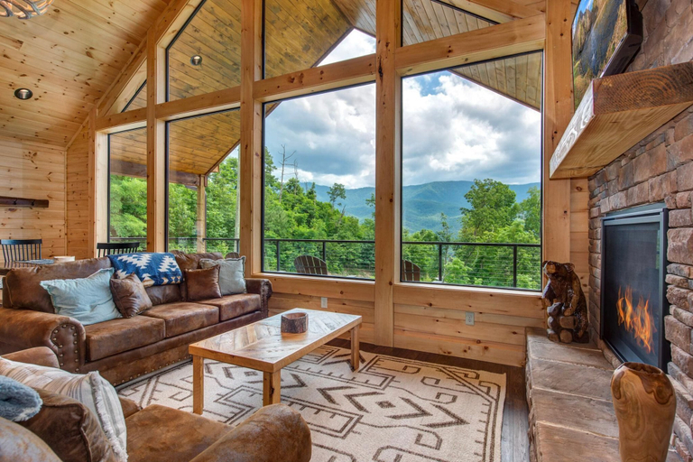 Living area 3, Southern Stars, Sevier