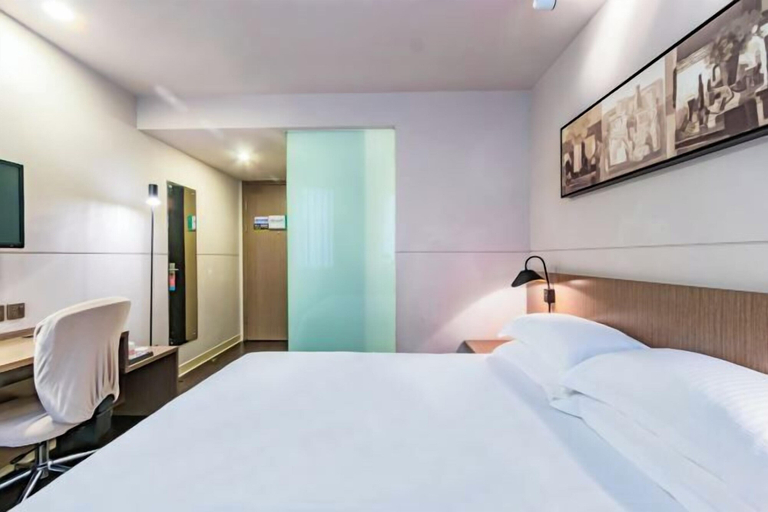Bedroom 3, Jinjiang Inn Select (Hangzhou Binjiang University Town Puyan Metro Station), Hangzhou