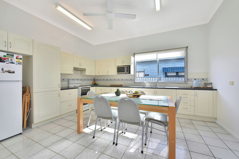 Others 4, Coal d' Vine Cottage - Cessnock NSW, Cessnock