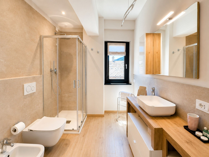 Bathroom, PURA VIDA Tirano - Panoramic Stay, Sondrio