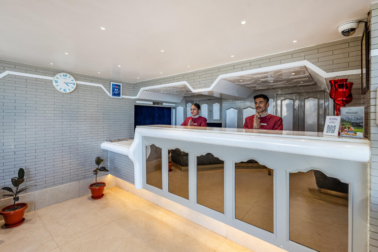 Public Area 2, The Legacy Luxury By Bridge View, Shimla
