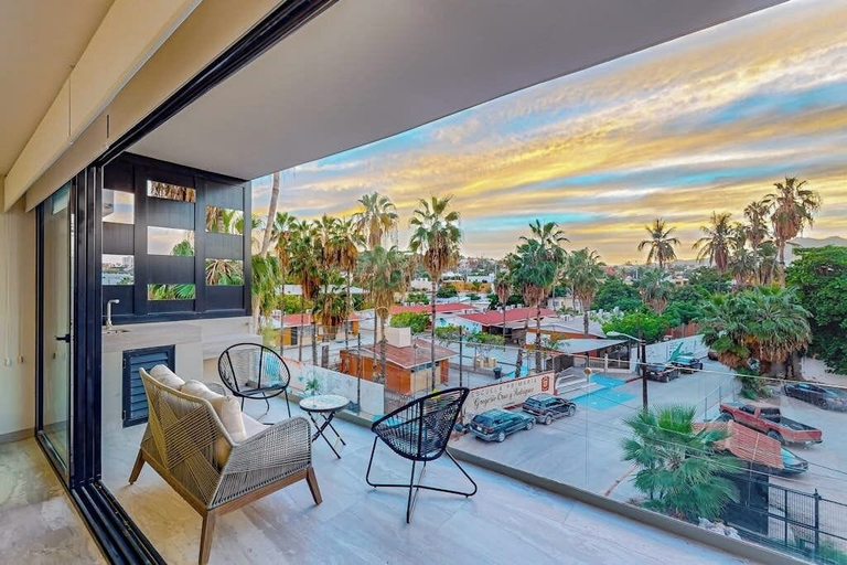 Terrace/patio 4, Downtown Condo With Great Views, Shared Pool, Hot Tub, & Grill, La Paz