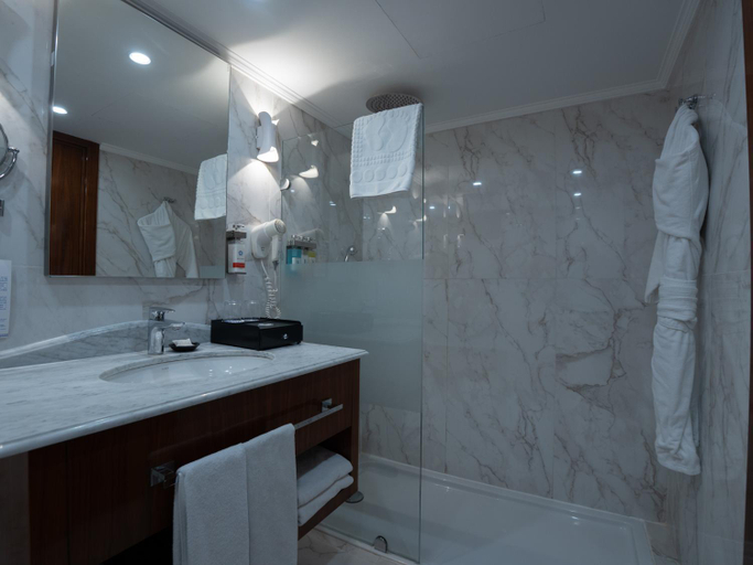 Bathroom 4, Erbil International Hotel, Arbil