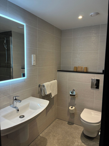 Bathroom 4, The Belson Brussels, a Tribute Portfolio Hotel by Marriott, Bruxelles