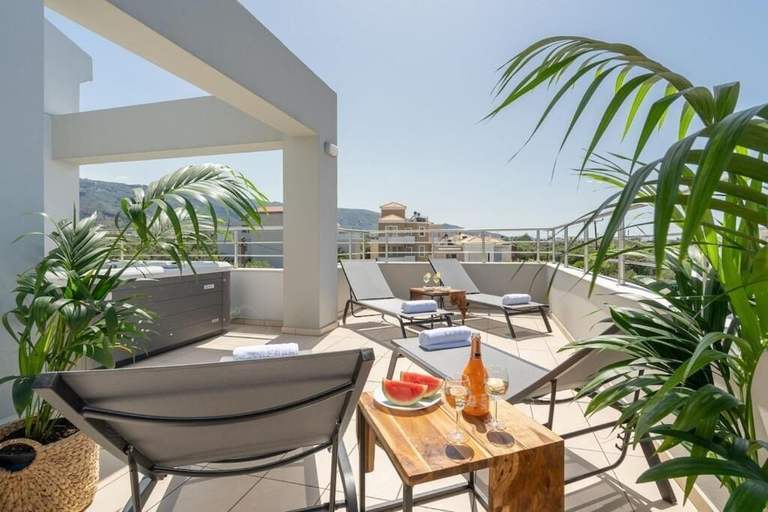 Outdoor dining 5, Villa Isabella - Rooftop Jacuzzi, Crete